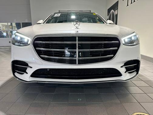 2023 Mercedes-Benz S-Class 