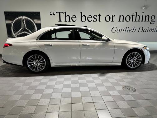 2023 Mercedes-Benz S-Class 
