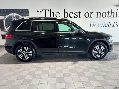 2025 Mercedes-Benz GLB 250 4MATIC