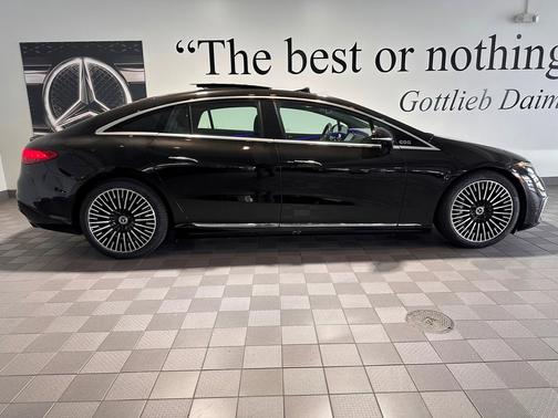 2023 Mercedes-Benz EQS 450+