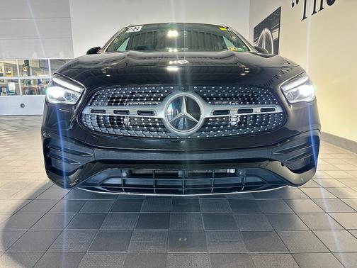 Night Black 2023 Mercedes-Benz GLA 250 4MATIC