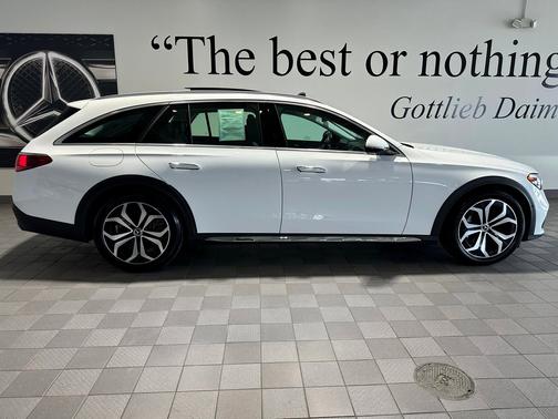 2025 Mercedes-Benz E-Class 