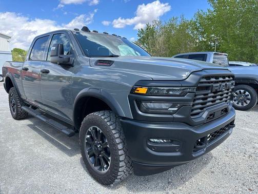 Ceramic Gray Clearcoat 2026 RAM 2500 Warlock Crew Cab 4x4 6'4' Box