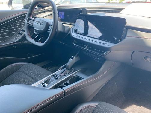 Diamond Black Crystal Pearlcoat 2026 Dodge Charger R/T