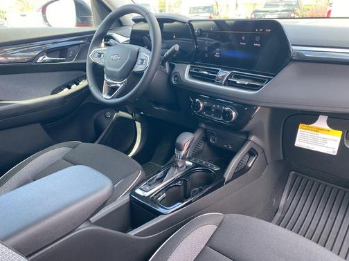 Apex Red 2026 Chevrolet Trailblazer LT