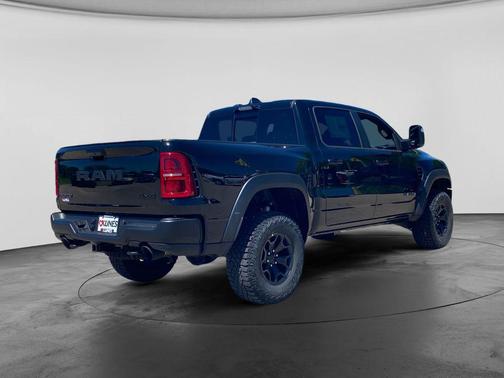 Diamond Black Crystal Pearlcoat 2026 RAM 1500 RHO Crew Cab 4x4 5'7' Box
