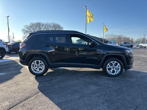 2026 Jeep Compass Latitude