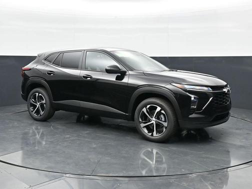 Mosaic Black Metallic 2026 Chevrolet Trax FWD 1RS