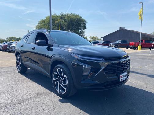 2025 Chevrolet Trax FWD 2RS