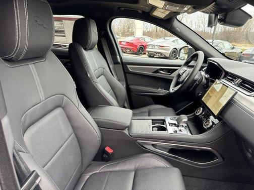 2024 Jaguar F-PACE P400 R-Dynamic S