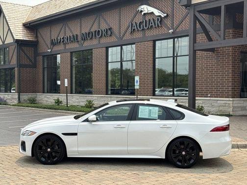 2022 Jaguar XF P300 R-Dynamic SE
