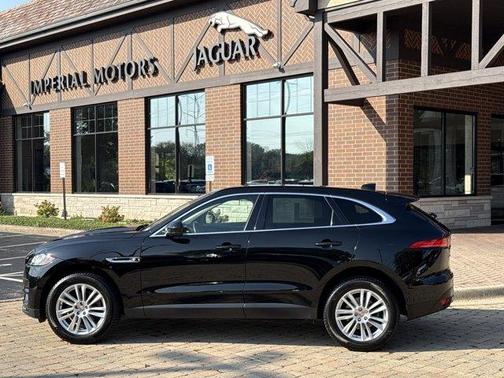 2017 Jaguar F-PACE 35t Prestige