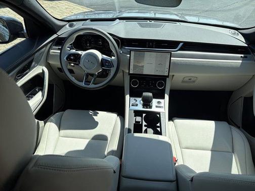 2026 Jaguar F-PACE P250 R-Dynamic S