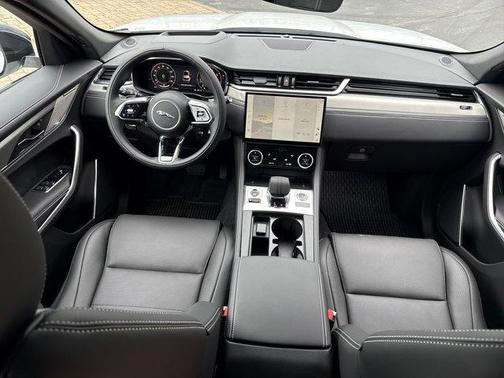 2026 Jaguar F-PACE P250 R-Dynamic S