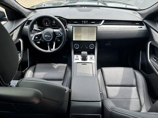 2025 Jaguar F-PACE P250 R-Dynamic S