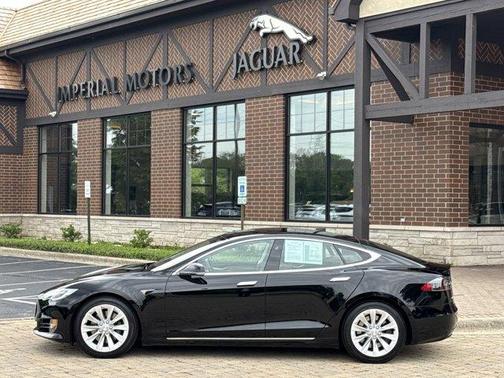 2017 Tesla Model S 90D