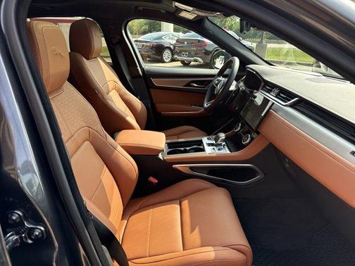 2026 Jaguar F-PACE P250 R-Dynamic S