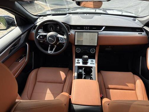2026 Jaguar F-PACE P250 R-Dynamic S