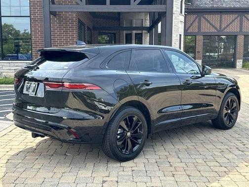 2025 Jaguar F-PACE P250 R-Dynamic S