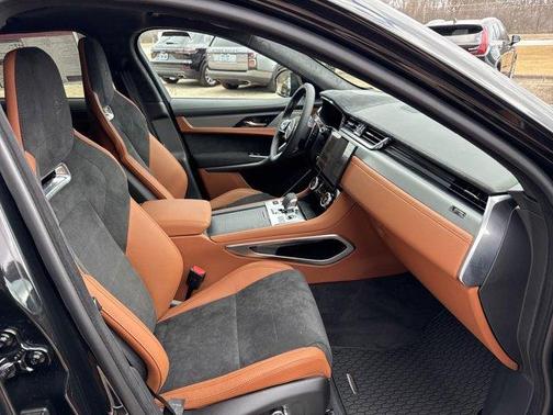 2025 Jaguar F-PACE SVR 575 Edition