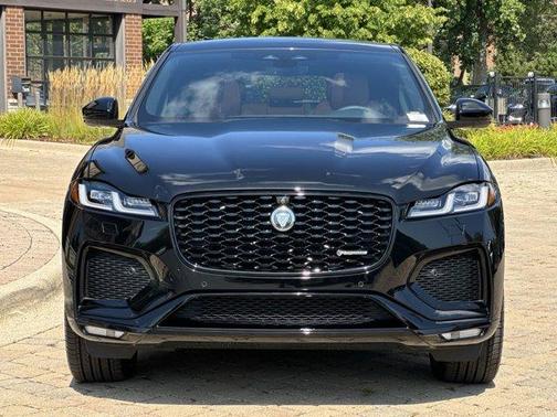 2024 Jaguar F-PACE P400 R-Dynamic S