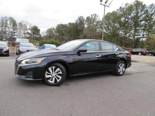 2025 Nissan Altima S