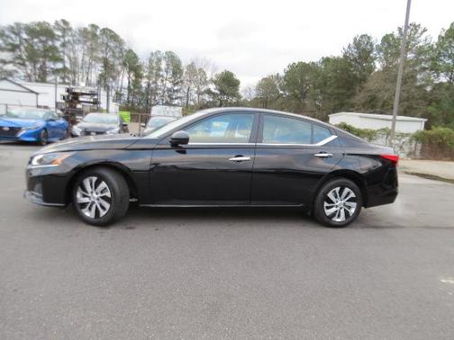 2025 Nissan Altima S