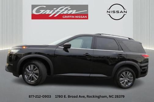Black 2025 Nissan Pathfinder SV