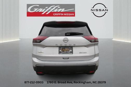 Brilliant Silver Metallic 2024 Nissan Rogue SV