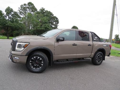 2023 Nissan Titan PRO-4X