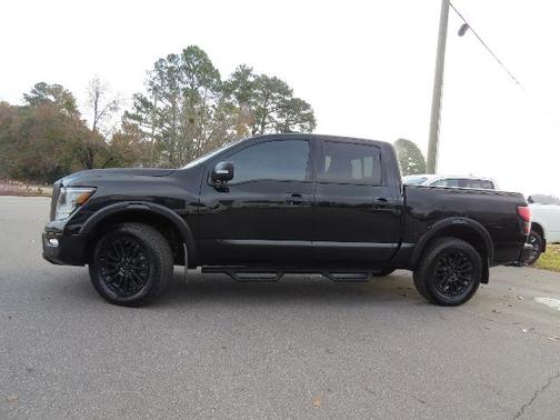 2021 Nissan Titan PRO-4X