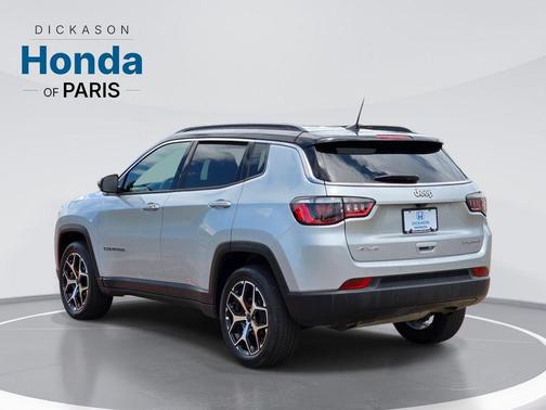 Silver Zynith Metallic Clearcoat 2025 Jeep Compass Limited