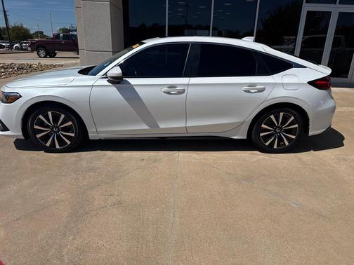 Platinum White Pearl 2024 Honda Civic EX-L