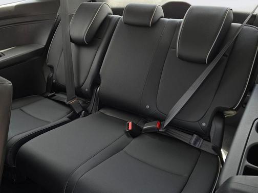 Platinum White Pearl 2026 Honda Odyssey Touring