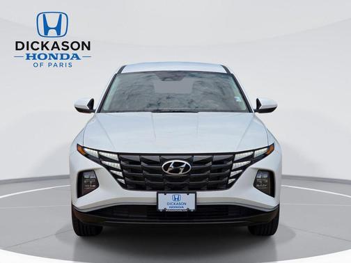 White Pearl 2024 Hyundai TUCSON SE