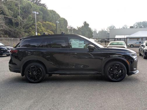 2026 INFINITI QX60 Base