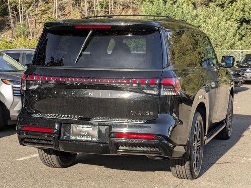 2026 INFINITI QX80 SPORT