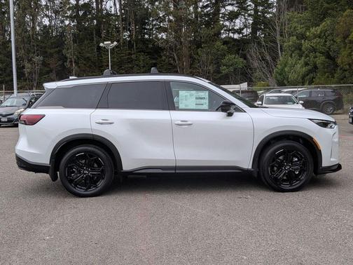 2026 INFINITI QX60 Base