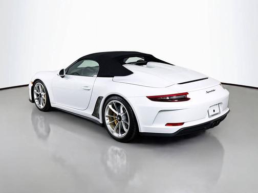 2019 Porsche 911 