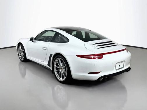 White 2014 Porsche 911