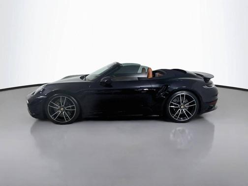 Jet Black Metallic 2024 Porsche 911