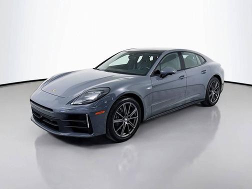 2025 Porsche Panamera 