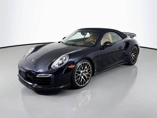 Jet Black Metallic 2015 Porsche 911