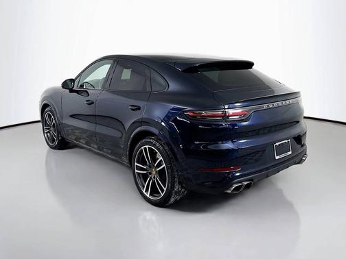 2021 Porsche Cayenne 