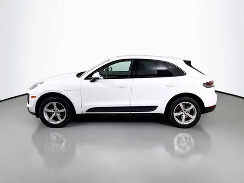 White 2020 Porsche Macan