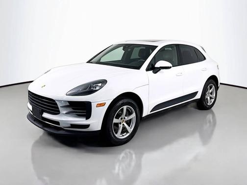 White 2020 Porsche Macan