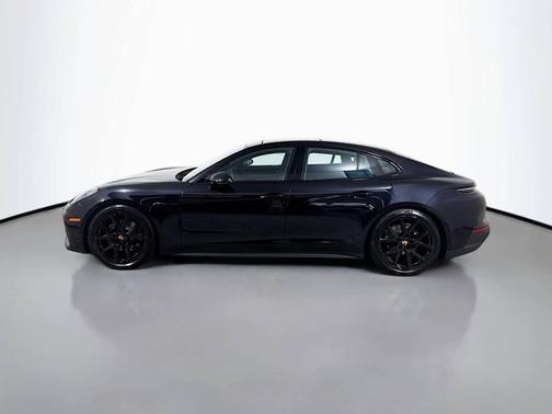 Jet Black Metallic 2025 Porsche Panamera