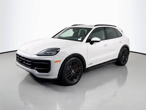 Chalk 2026 Porsche Cayenne