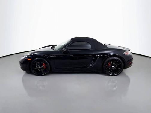 Black 2025 Porsche 718 Boxster