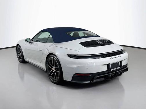 Chalk 2026 Porsche 911